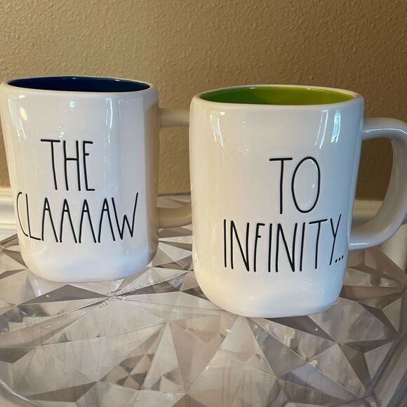 Rae Dunn Pixar Buzz Lightyear and Alien The Claw Coffee Mugs set of 2! - Picture 4 of 12